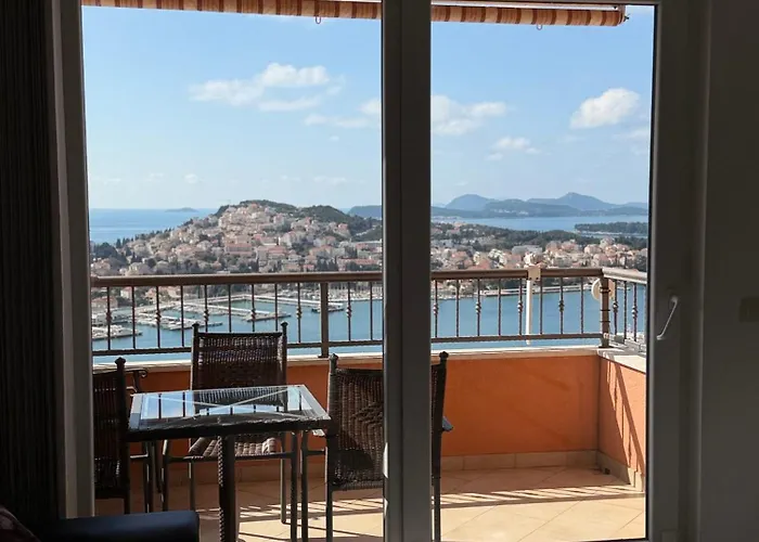 아파트 아파트맨 도리스